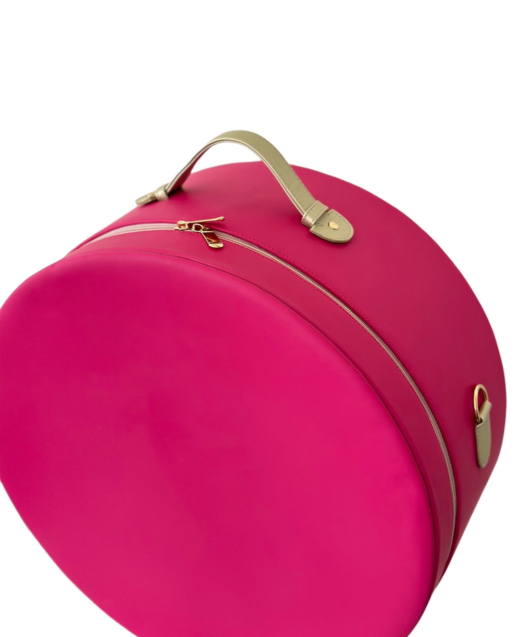 TRAVEL BAG