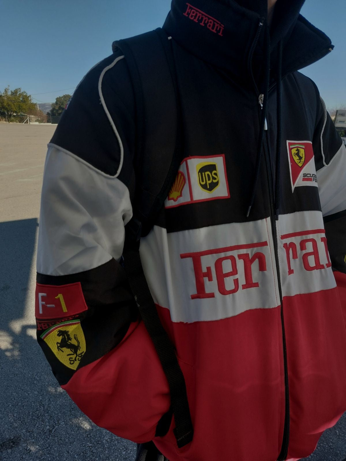 Rompevientos Chamarra Ferrari Vintage Clásica