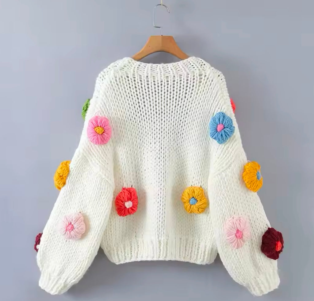 Big chunky flower knitted sweater