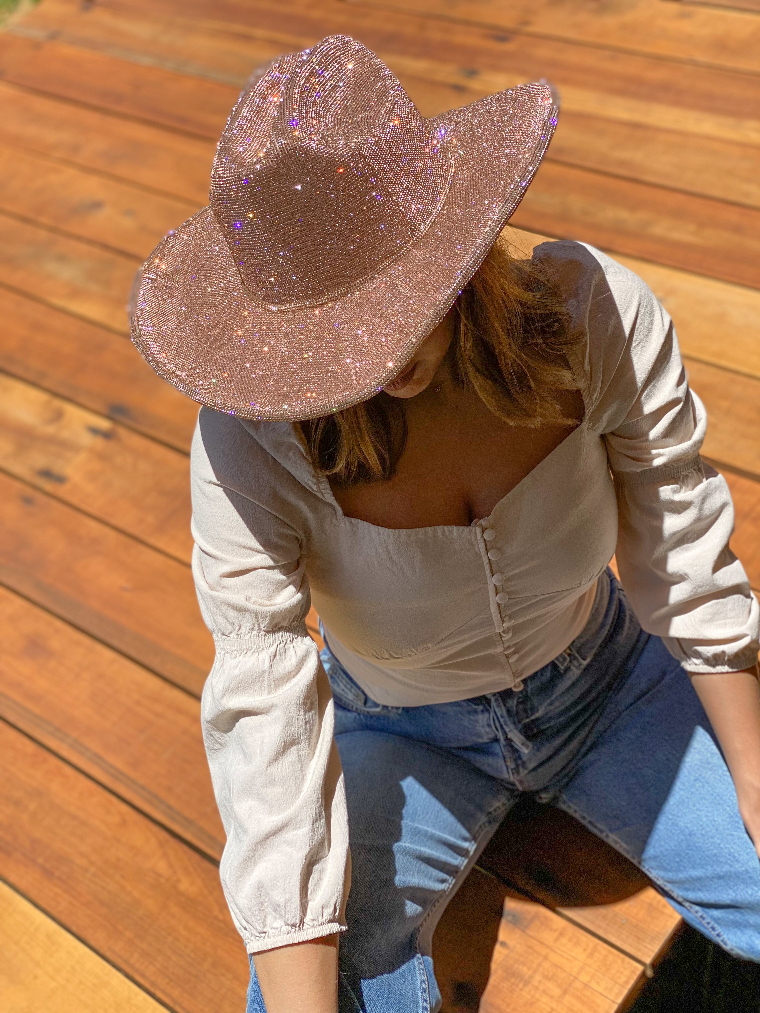 Tennessee Diamond Cowgirl