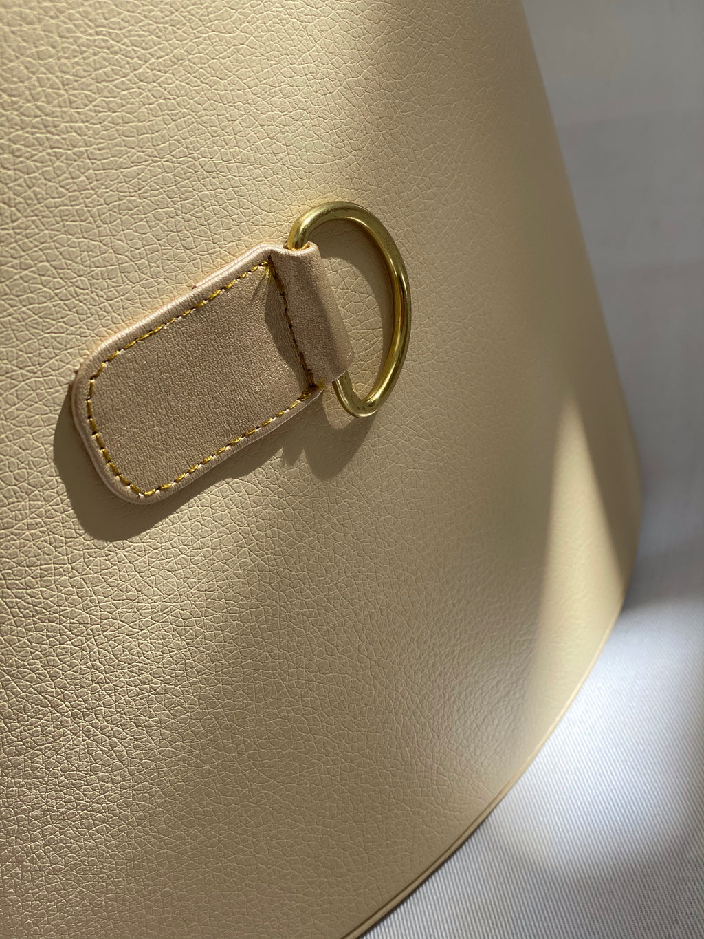 TRAVEL BAG