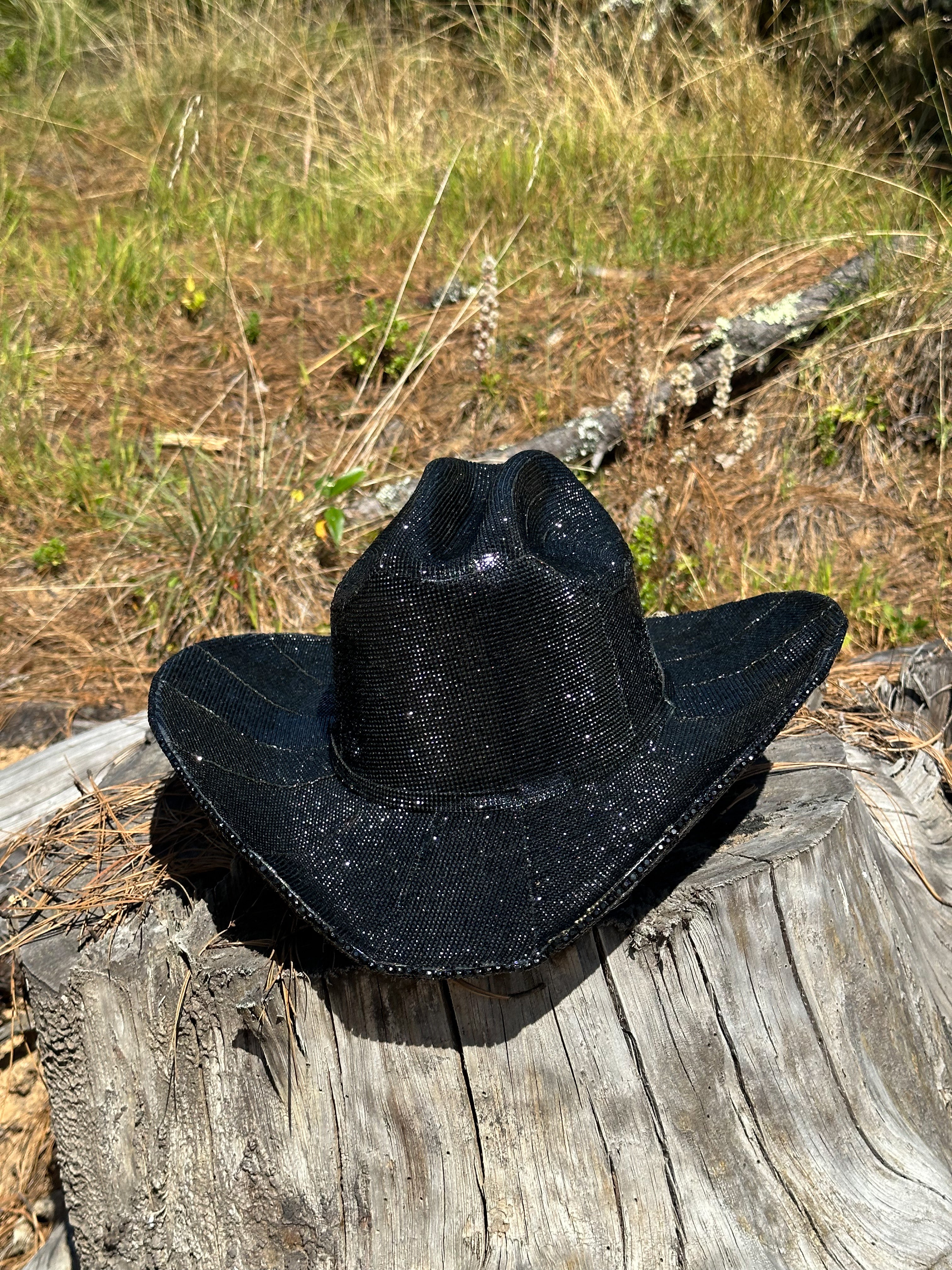 Montana Diamond Cowgirl