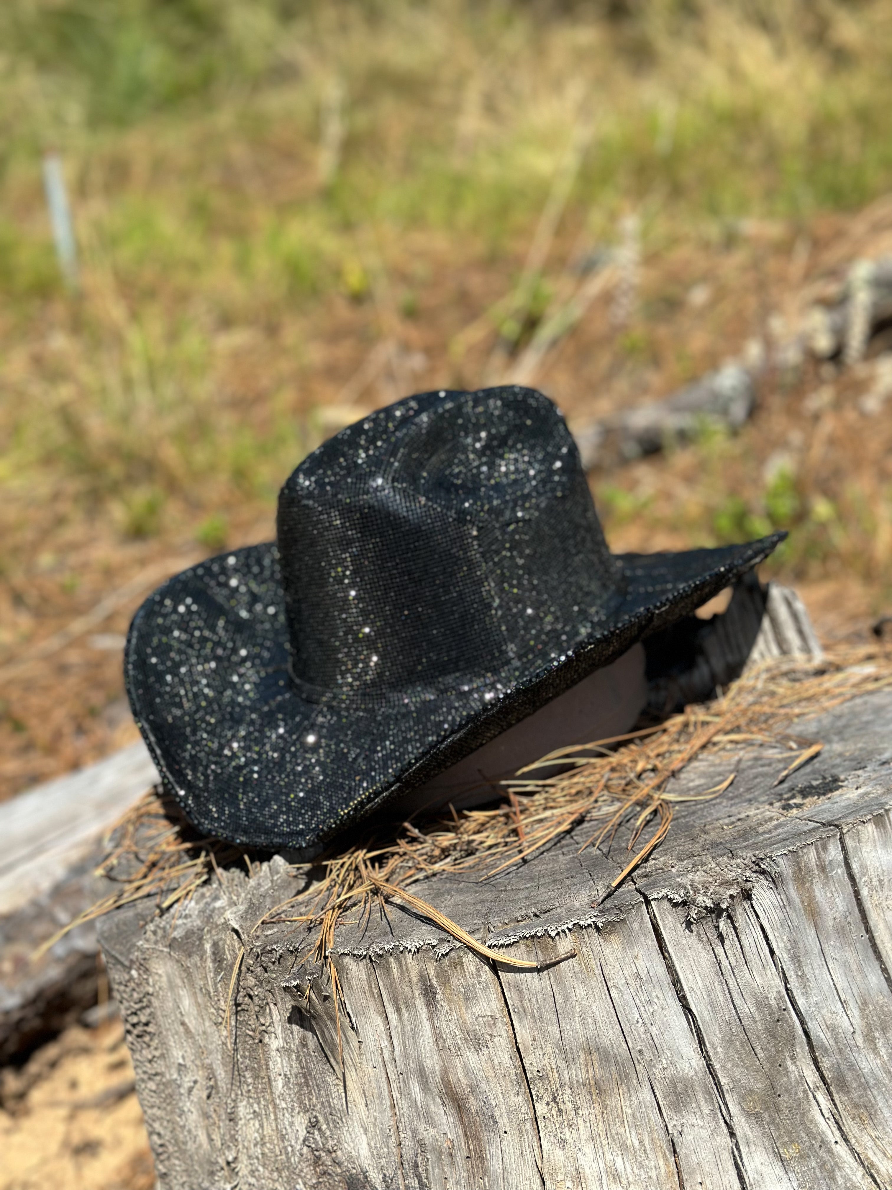 Montana Diamond Cowgirl