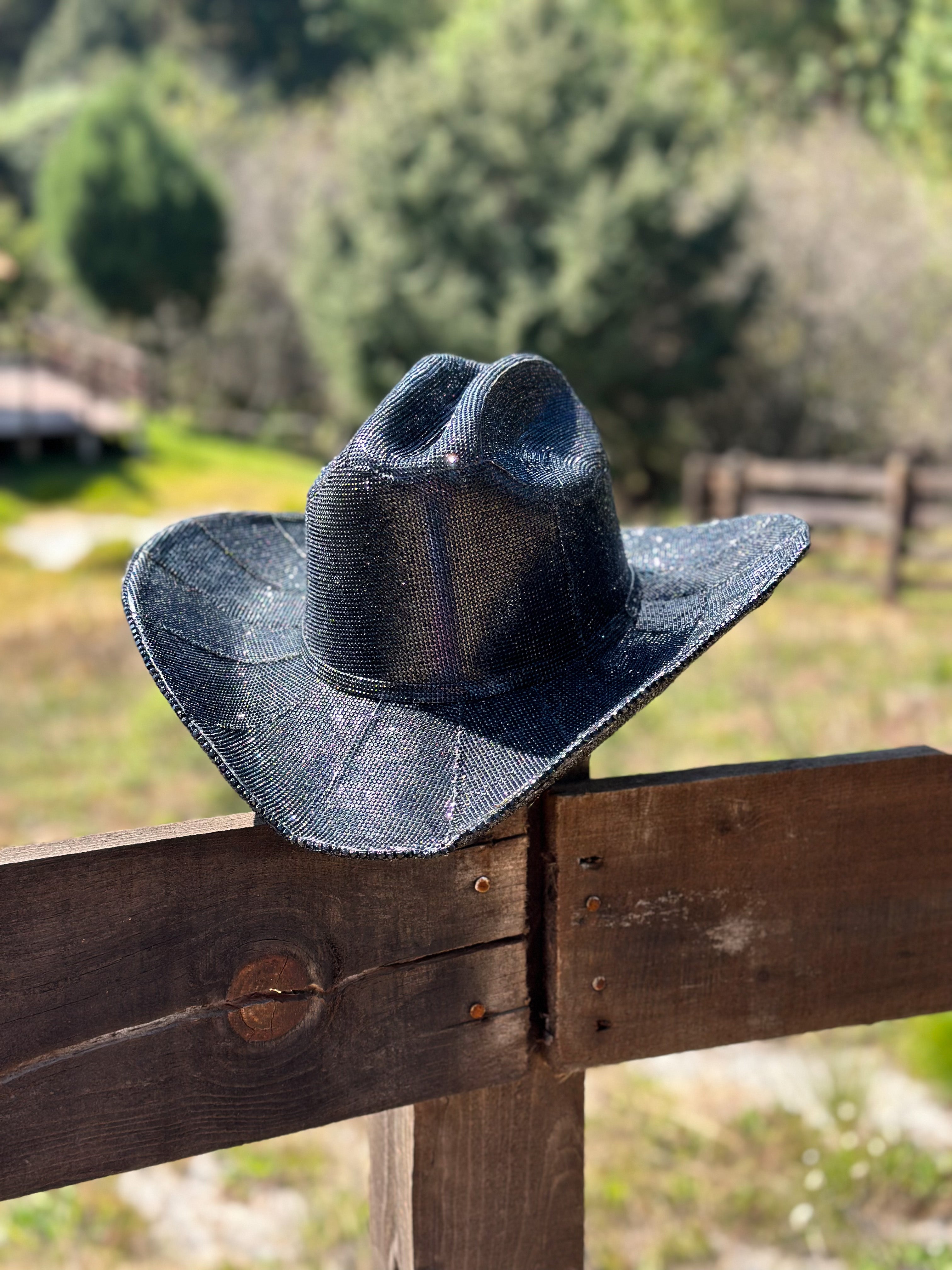 Montana Diamond Cowgirl