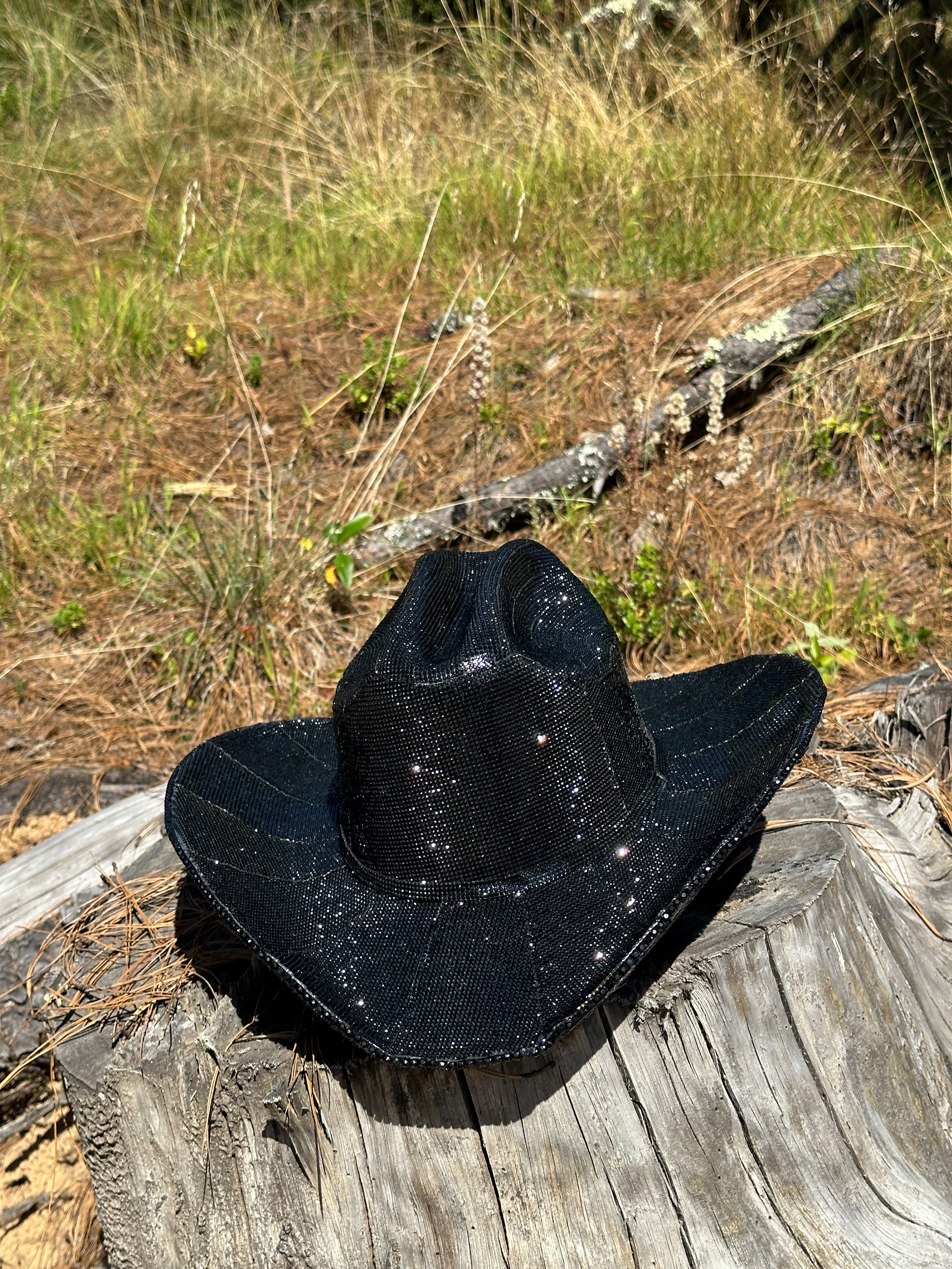 Montana Diamond Cowgirl